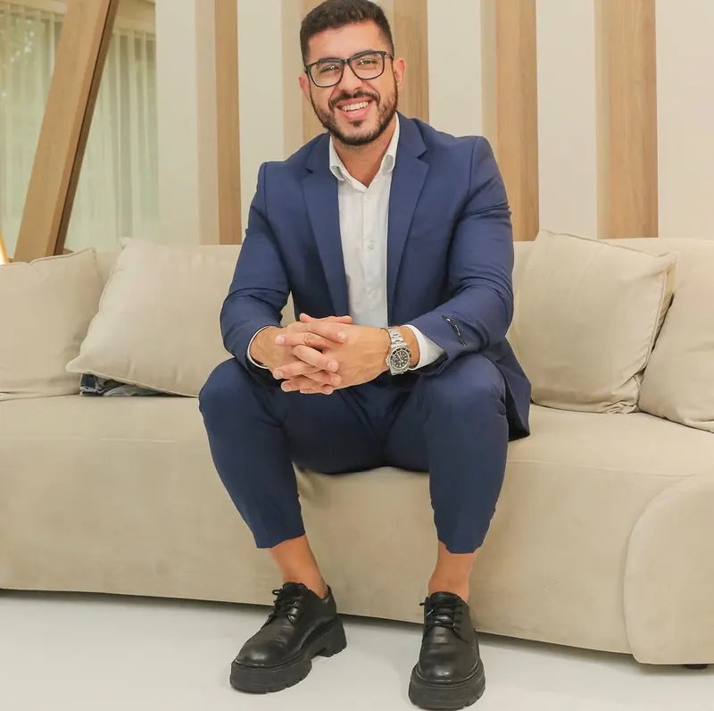 Dr. Marcos Fernandes - Cirurgião-dentista da Clínica Viotto Cuiabá